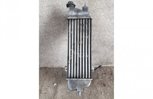 Hyundai i30, Kia Ceed 1.6 diesel intercooler cooler ht 282712A610