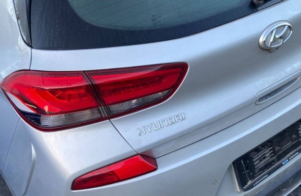 Hyundai i30 (PD) Kalaptart� , 85930-G4000 , Gy�ri ! (2017-24)