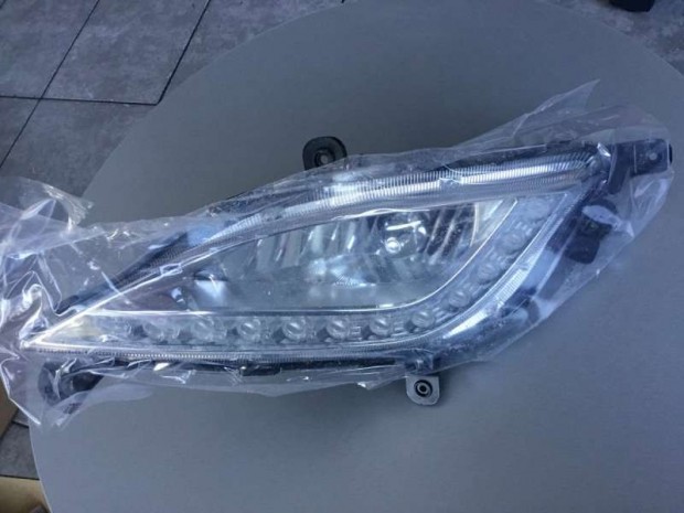 Hyundai i30 kdfnyszr menetfny els bal LED 92201A6110