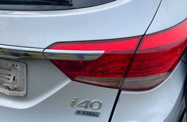 Hyundai i40 Kombi , Csomagt�r Rol� (2011-19)