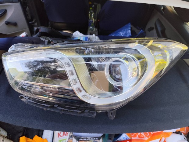 Hyundai i40 bal els xenon fnyszr (2011-2019) 92101-3z100