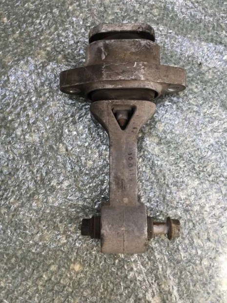 Hyundai i40 első billenésgátló bak 219503Z150-BON