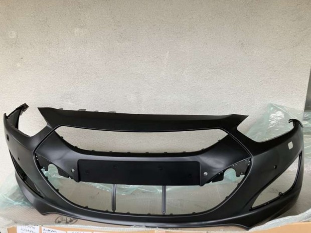 Hyundai i40 első lökhárító 865503Z010