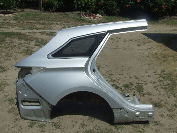 Hyundai i40 jobb hátsó negyed üveggel