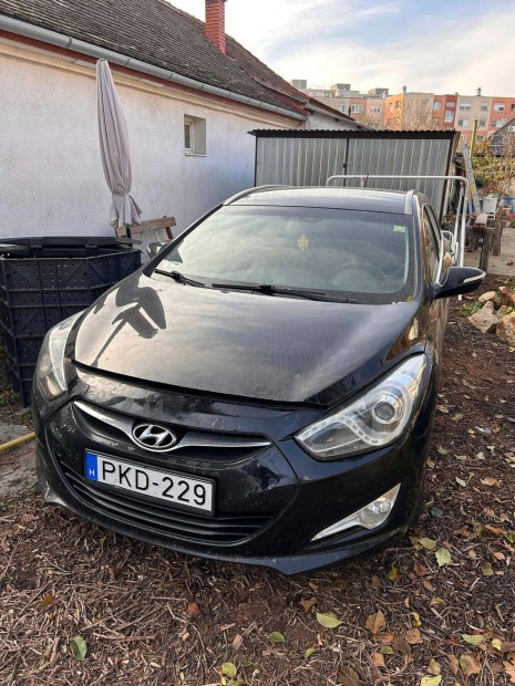 Hyundai i40 kombi elad