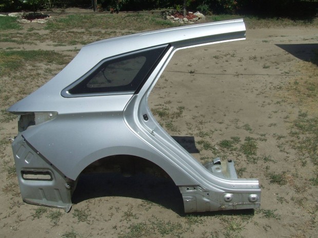 Hyundai i40 kombi jobb hts srvd negyed