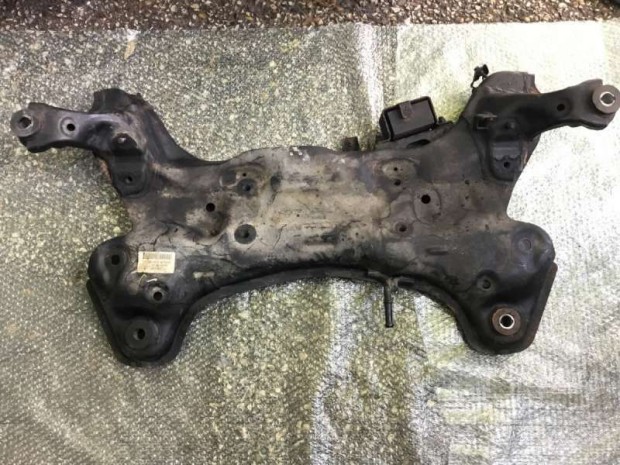 Hyundai i40 motortart� b�lcs� 624053Z100-BON