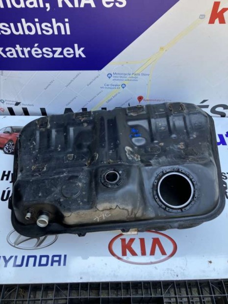 Hyundai i40 üzemanyag tank 311503Z900-BON