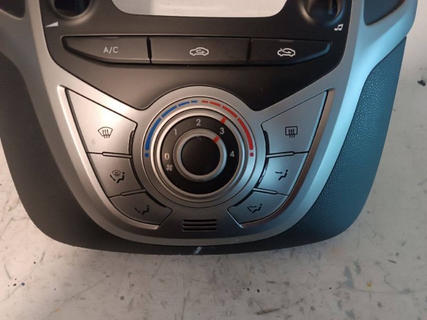 Hyundai ix20 fűtéskapcsoló