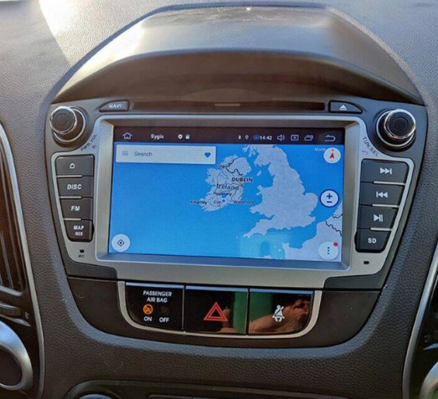 Hyundai ix35 Carplay Multimédia GPS Rádió Tolatókamerával!