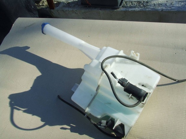 Hyundai ix35 ablakmos tartly szivattykkal