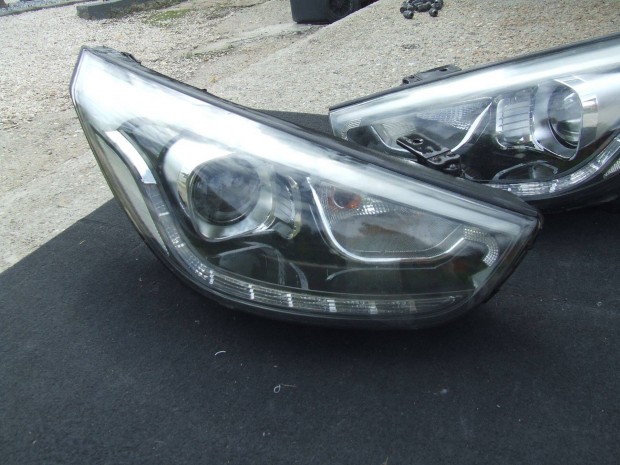 Hyundai ix35 jobb els lmpa menetfnyes gyri