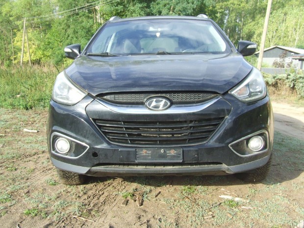 Hyundai ix35 ös 2.0 crdi bontott alkatrészek 2015 ös