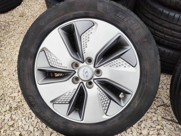 Hyundai kona ev gyri alufelni 5x114,3 17"