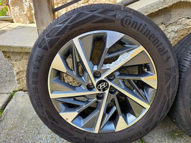 Hyundai tucson 2021-es, alufelni nyri gumival 2355518 elad
