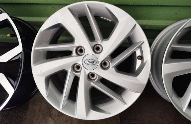 Hyundai tucson i30 i40 ioniq gyári alufelni 5x114,3 16"