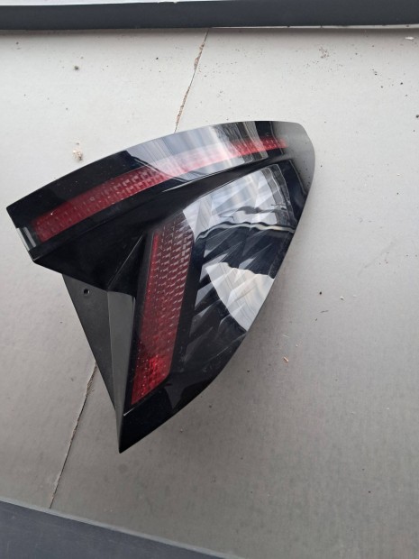 Hyundai tucson jobb hts lmpa elad