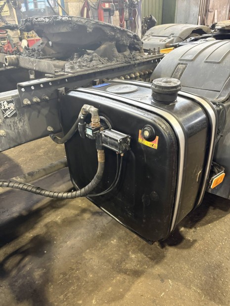 Hyva hidraulika szett elad� komplett olajjal egy�tt 