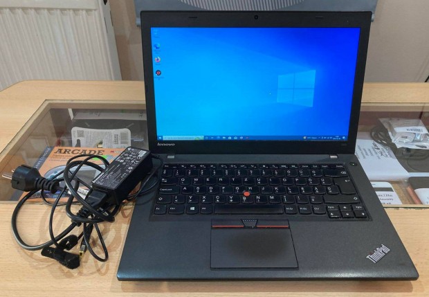 I5 5. Gen. Lenovo T450 Notebook, 8GB Ram, 256GB trhely, 1 v Garancia