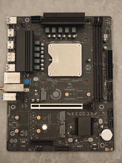 I7 13650HX Es + B760M M-ATX DDR4 alaplap