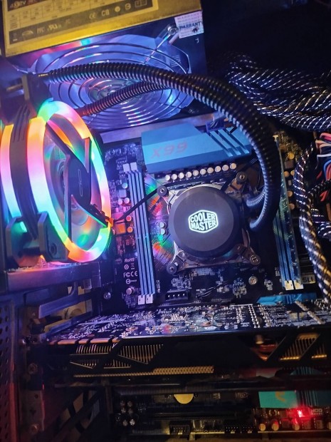 I7 5820k vzhtses DDR4 s gamer pc csere is 