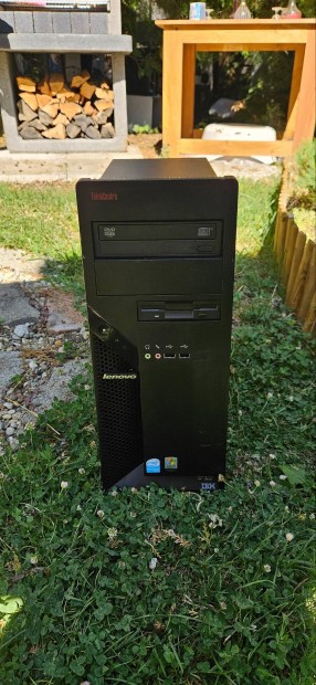 IBM / Lenovo PC frissen telepített Windows XP-vel