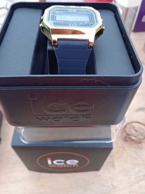 ICE watch  j dobozos karra szp elegns luxus 