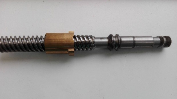 IFA L50-es korm�nyhoz Hidraulikus Korm�nym� ors� komplett