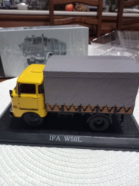 IFA W50L ATLAS Editions Collections 1:43 j!!!