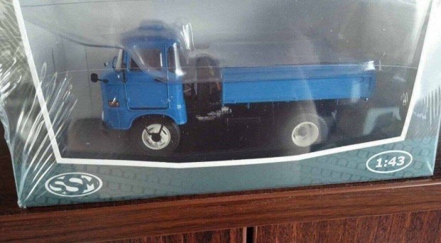 IFA W50 L billencs "SSM" kisauto modell 1/43 Elad