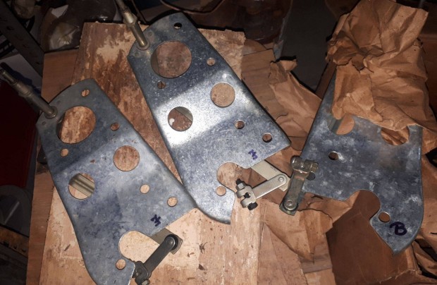 IFA ablaktörlő mechanizmus gyári új eladó !