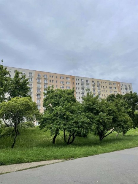 III. Kerület, Himző u.környékén,hőszigetelt társasházban!, 51 m2-es,