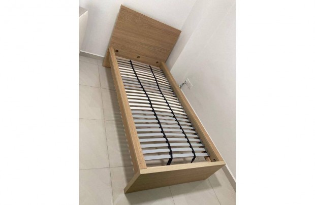 IKEA Malm gy 90x200 gyrccsal, matraccal