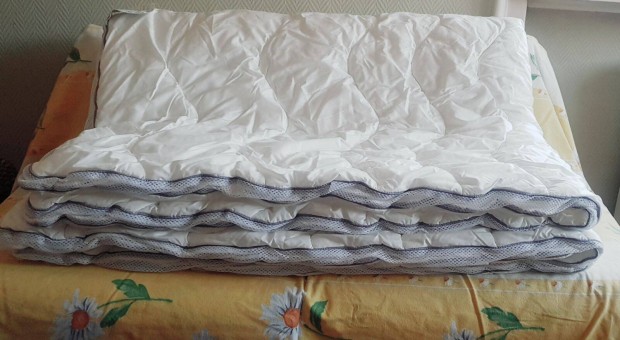 IKEA Mysa Elit n�gy �vszakos t�li lyocelles paplan 130x190cm