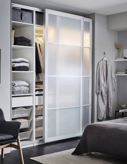 IKEA PAX / Svartisdal tol�ajt�s gardr�b, feh�r - 200�66�236 cm