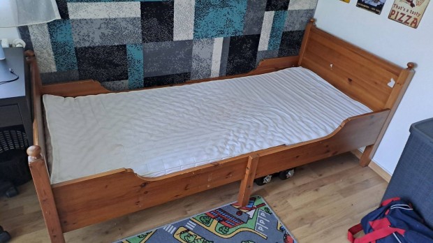 IKEA Sundvik hosszabbítható gyerek ágy matraccal