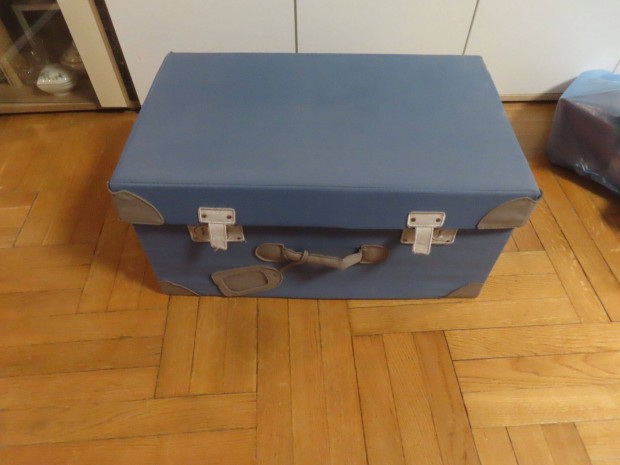 IKEA- s tároló doboz