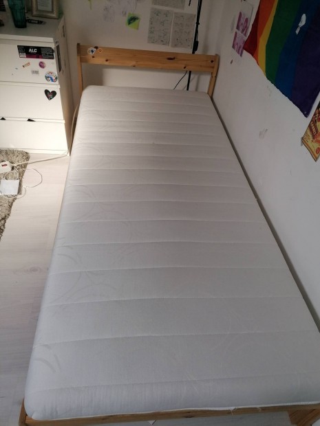 IKEA ágykeret matraccal 90 x 200 xm