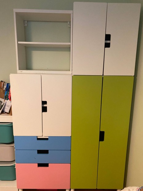 IKEA gyerekbútor - polcos, fiókos és akasztós