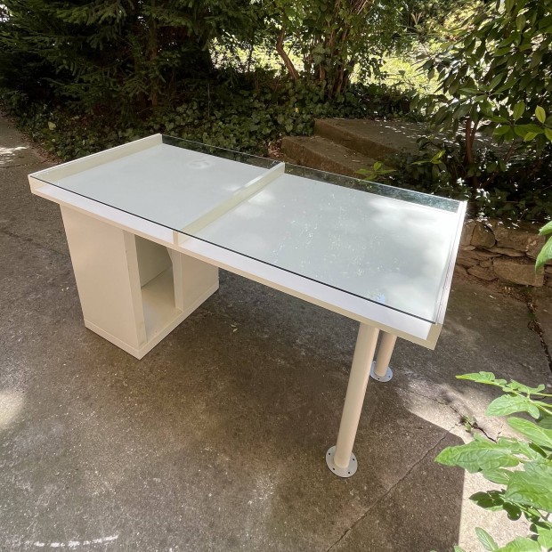 IKEA rasztal 