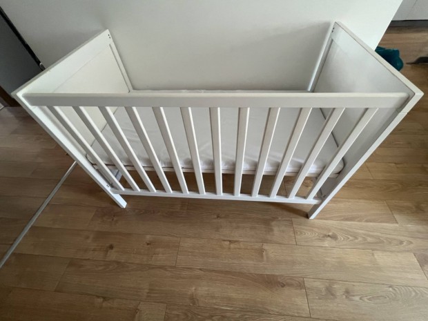 IKEA kisgy elad