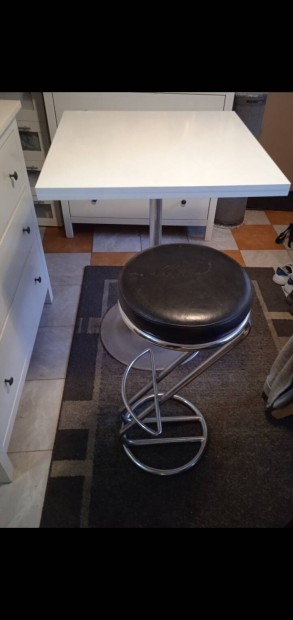 IKEA magasfny asztal szekel 