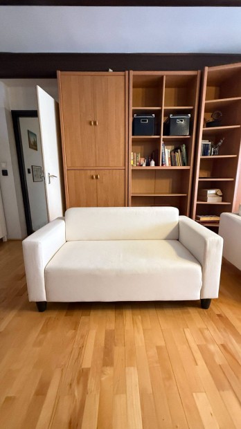 IKEA-s kétszemélyes kanapé