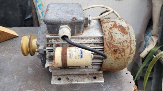 IMI 220V 350W-os villanymotor eladó