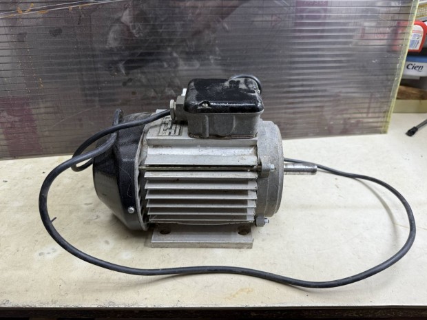 IMI villanymotor 1,1 kW
