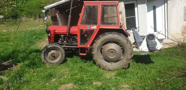 IMT /Ferguson/ kistraktor, traktor szllitssal
