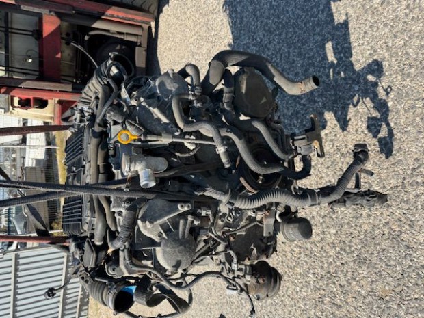 INFINITI Q50 VQ35 KOMPLETT MOTOR 3,5H elad