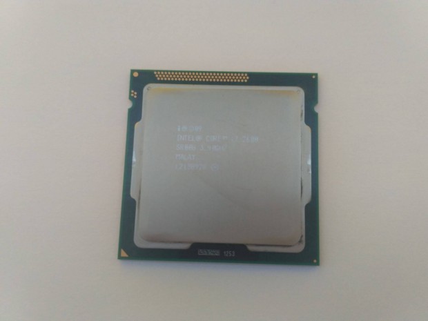 INTEL Core i7-2600_LGA1155_3.40-3.80GHz _4 mag/8 szl_8MB processzor