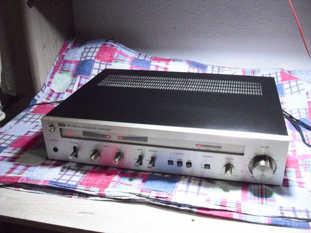 ITT 8040 erősitő