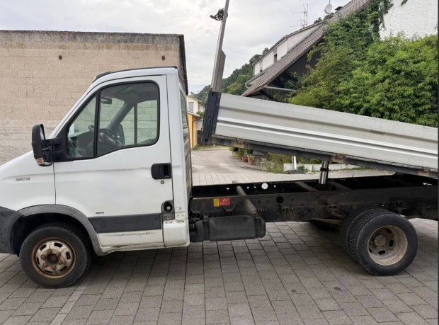 IVECO 35C3,0 L Billenős 3 oldalra eladó